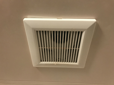 古い換気扇