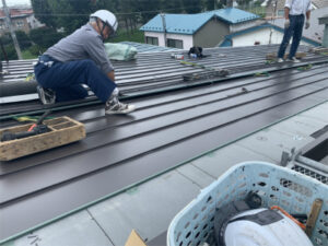 函館市堀川町にある住宅の屋根葺き替え工事　リフォーム