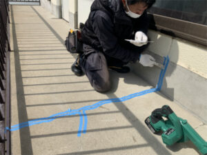 函館市白鳥町にある集合住宅（アパート）の鉄骨階段廊下床修繕工事