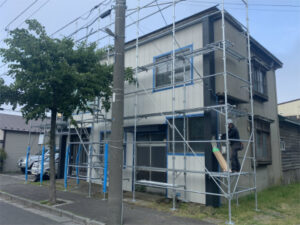 函館市大森町にあるモルタル外壁住宅の外壁修繕工事