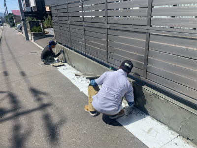 函館市東山にある住宅のフェンス基礎モルタル修繕工事