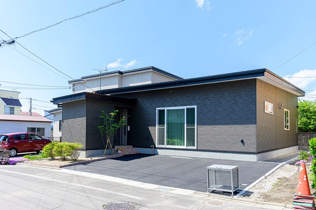 函館市富岡町　ゼロエネルギーハウス　新築　平家　マルサ佐藤建設