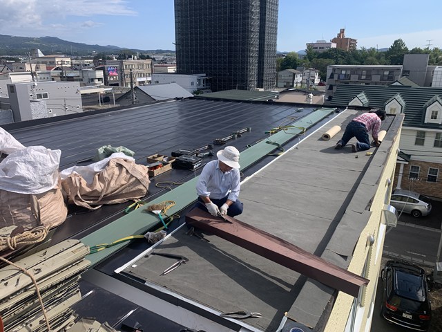 函館市本町屋根葺き替え工事マルサ佐藤建設