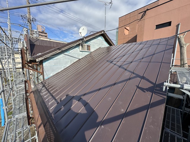 函館市豊川町屋根葺き替え工事マルサ佐藤建設
