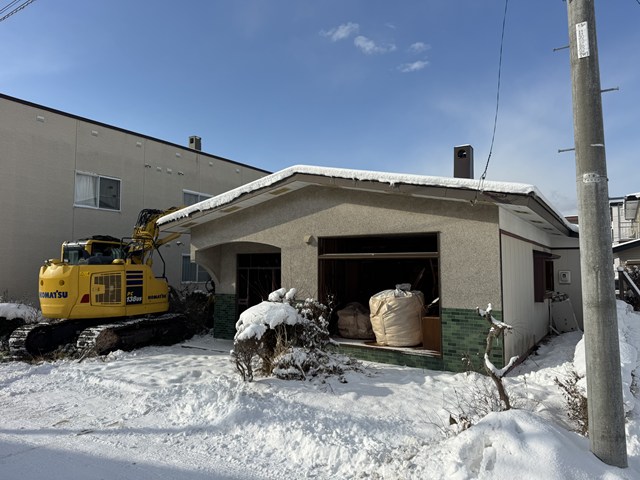 函館市人見町住宅解体 マルサ佐藤建設